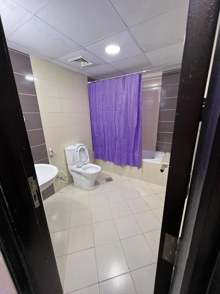 Wonderful Partition Room In Al Barsha 1 Near Metro Dubai 0*,  United Arab Emirates